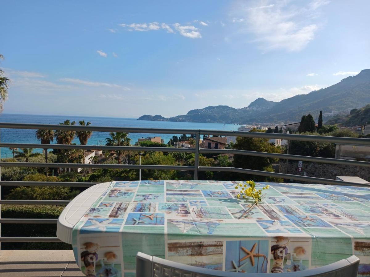 Lube Beach Home Letojanni Exterior photo